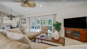 Elegant Family-Friendly Home on Canal I 3BD2BA Sleeps 6 I Walk to Beach & Shops